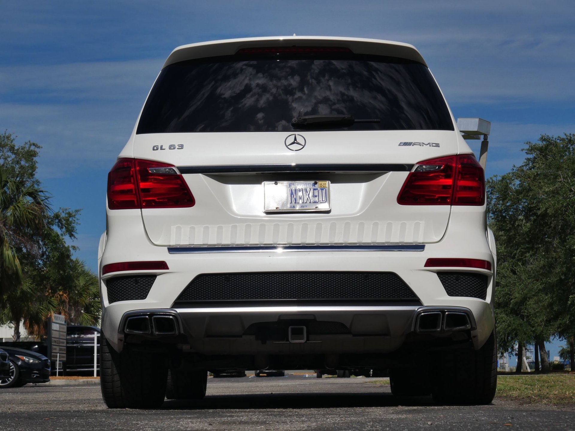 Used 2014 Mercedes-Benz GL 63 AMG 4MATIC image 12