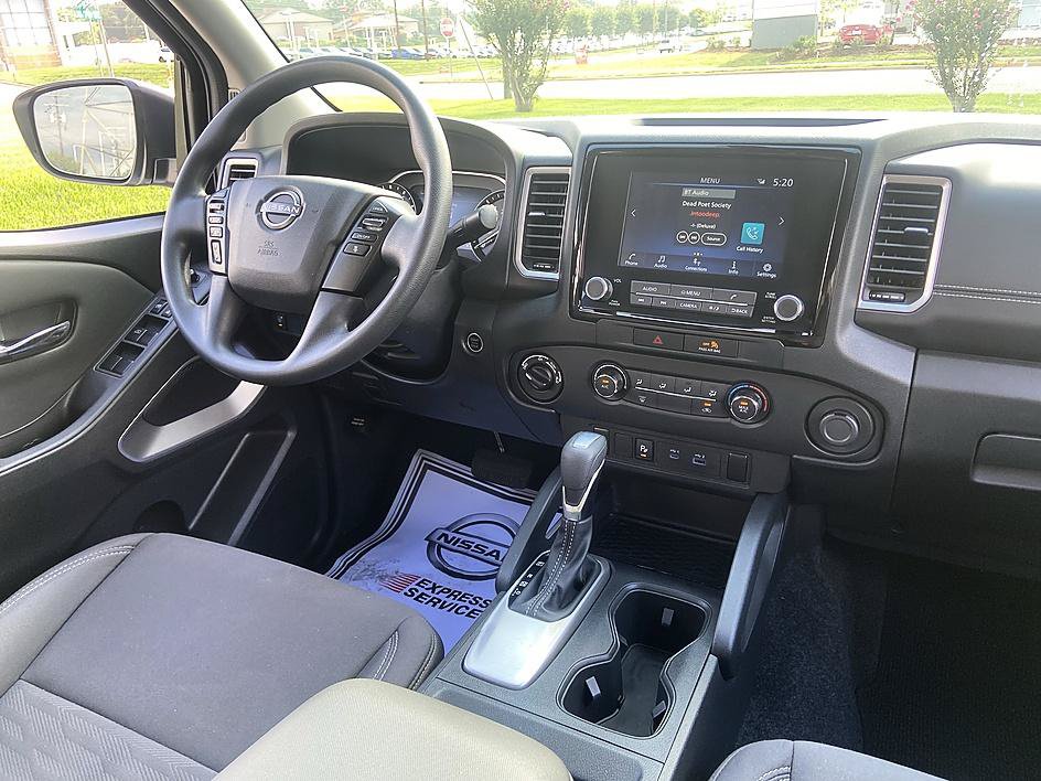 Used 2023 Nissan Frontier SV w/ Technology Package AWD/4WD image 28