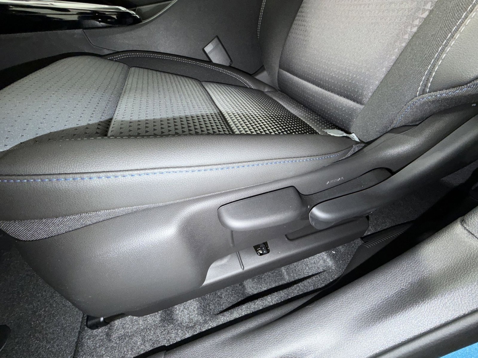 New 2026 Chevrolet Trax LT FWD image 14