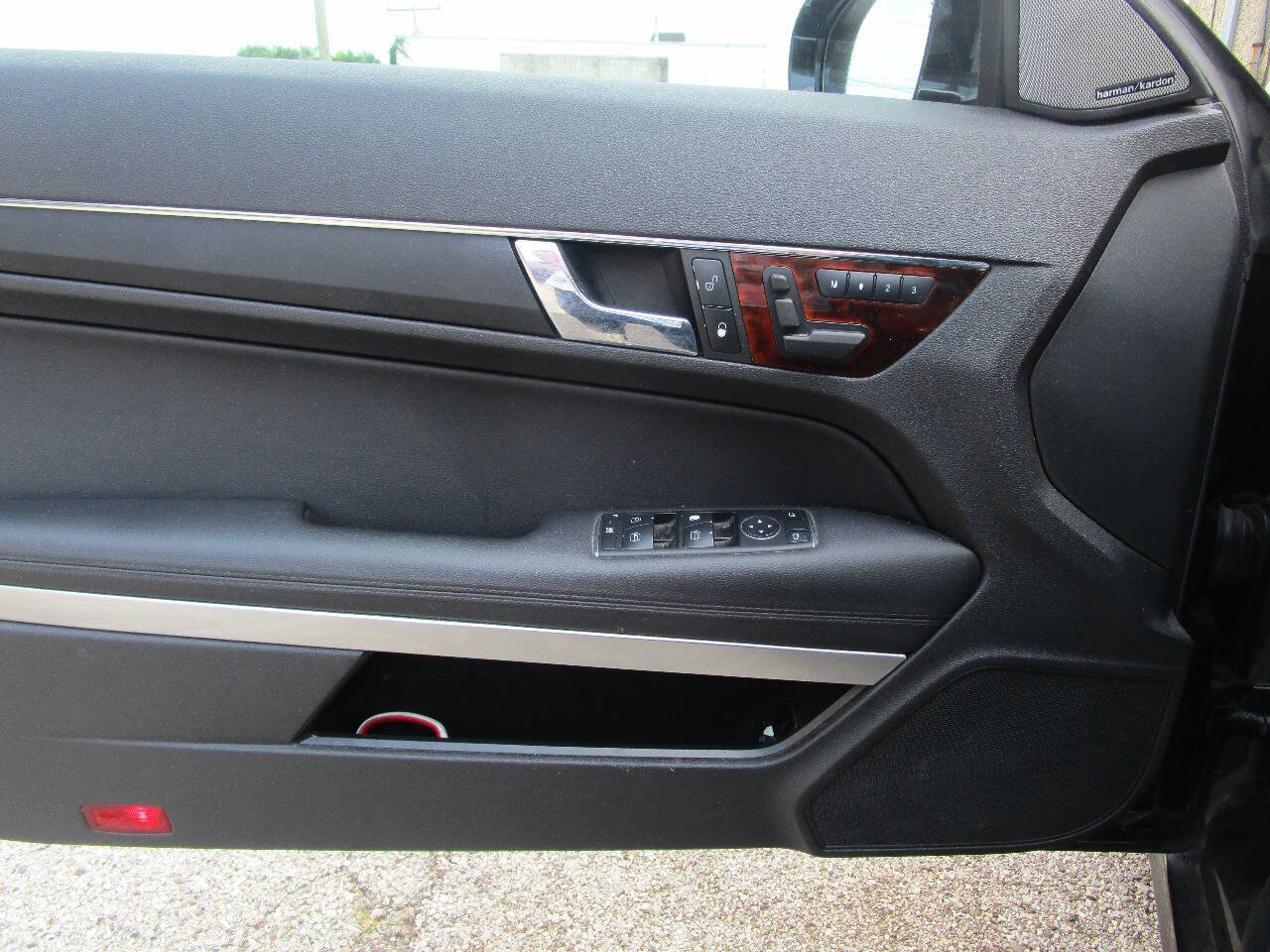 Used 2010 Mercedes-Benz E 350 Coupe image 11