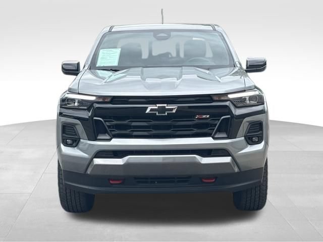 Used 2024 Chevrolet Colorado Z71 w/ Z71 Convenience Package 2 AWD/4WD image 11