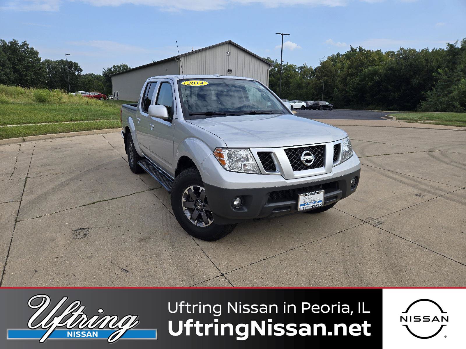 Used 2014 Nissan Frontier PRO-4X w/ Pro-4x Luxury Package AWD/4WD video 1