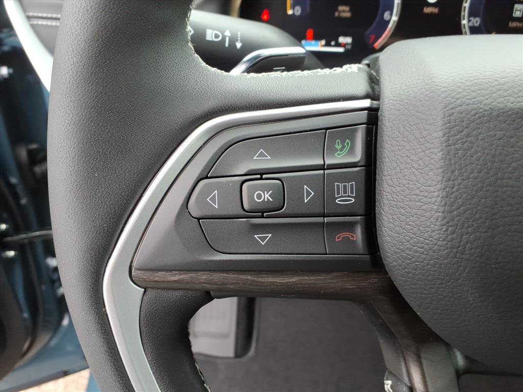 New 2026 Jeep Grand Cherokee Limited image 18