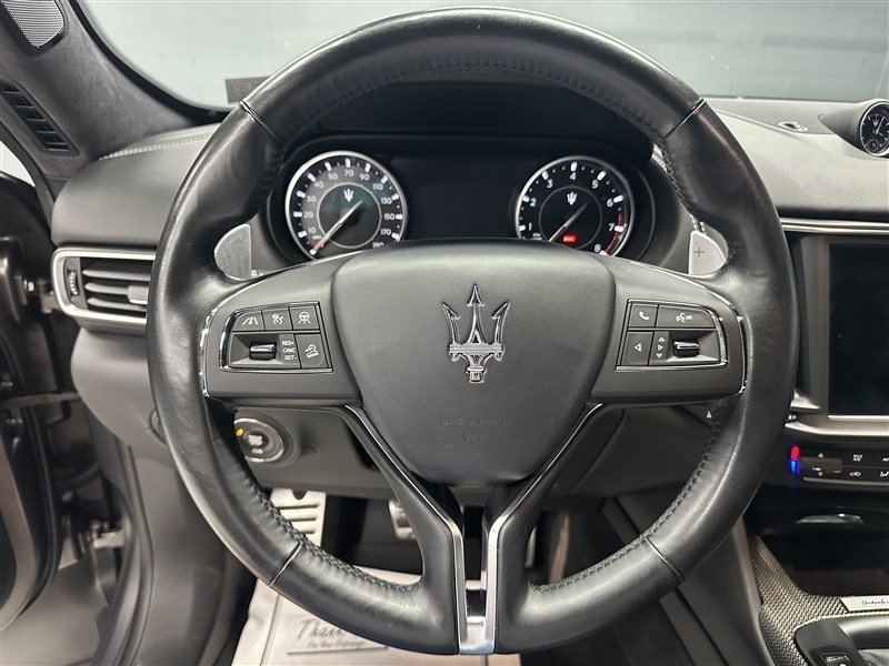 Used 2021 Maserati Levante S GranLusso AWD/4WD image 21