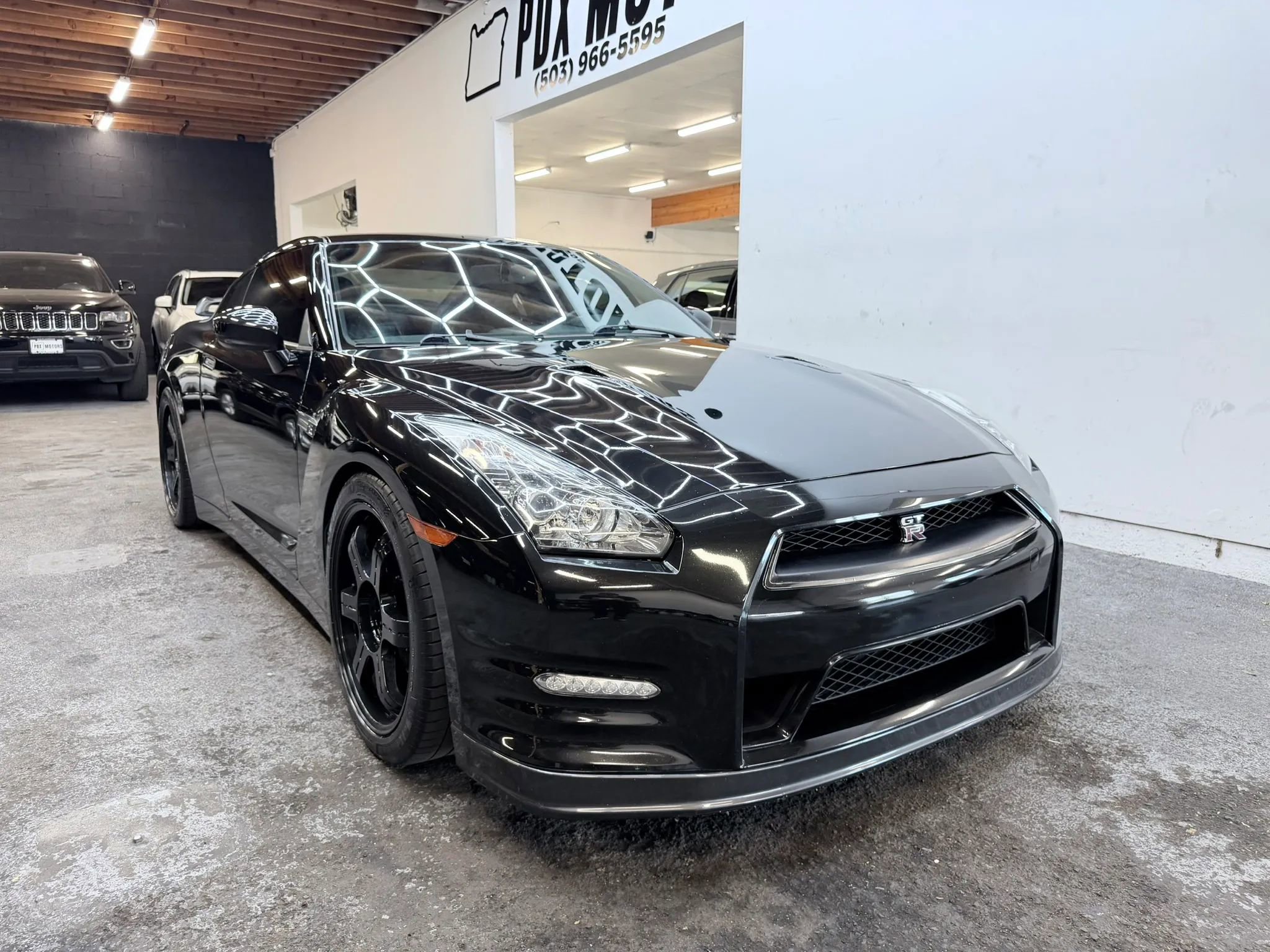 Used 2013 Nissan GT-R Black Edition AWD/4WD image 2