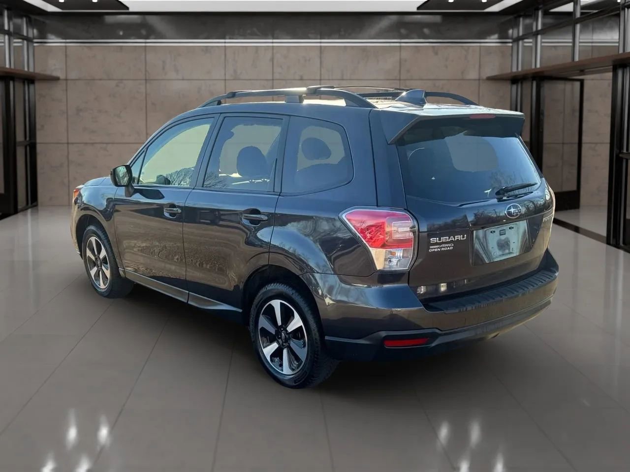 Used 2018 Subaru Forester 2.5i Premium image 6