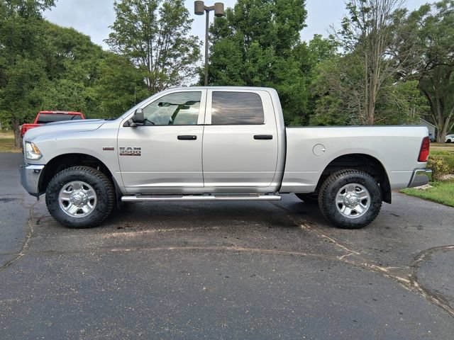 Used 2017 RAM 3500 Tradesman w/ Chrome Appearance Group AWD/4WD image 3