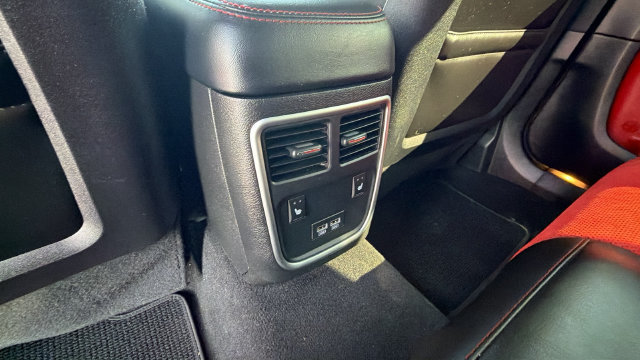 Used 2022 Dodge Charger Scat Pack RWD image 18
