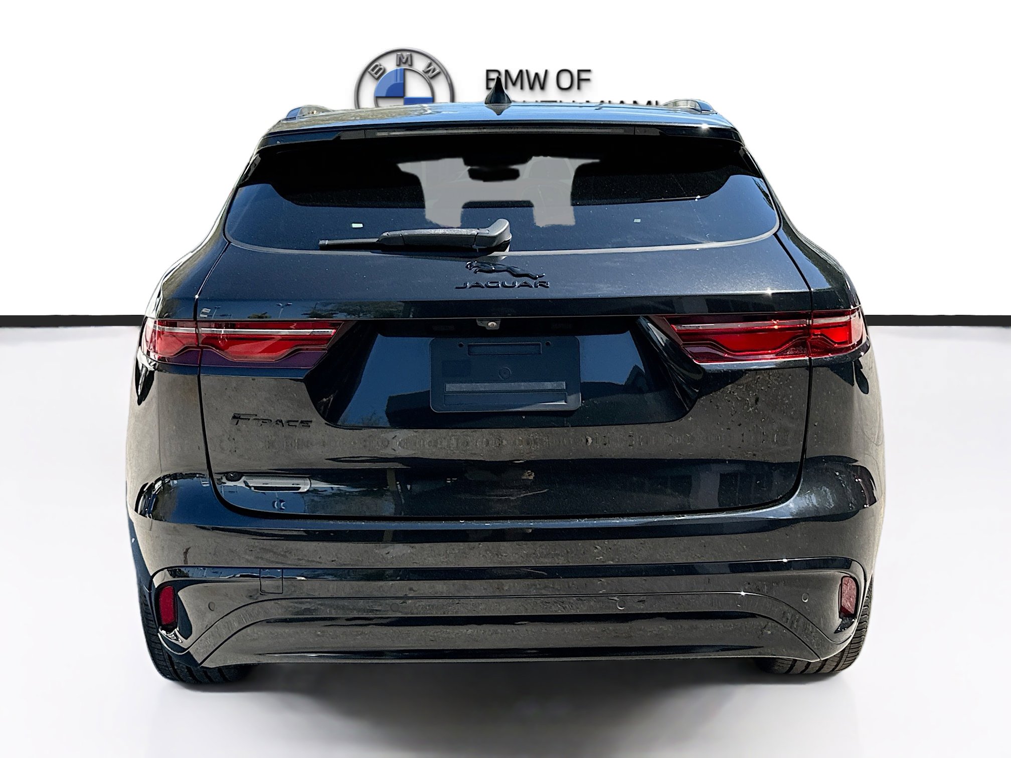 Used 2023 Jaguar F-PACE S image 6