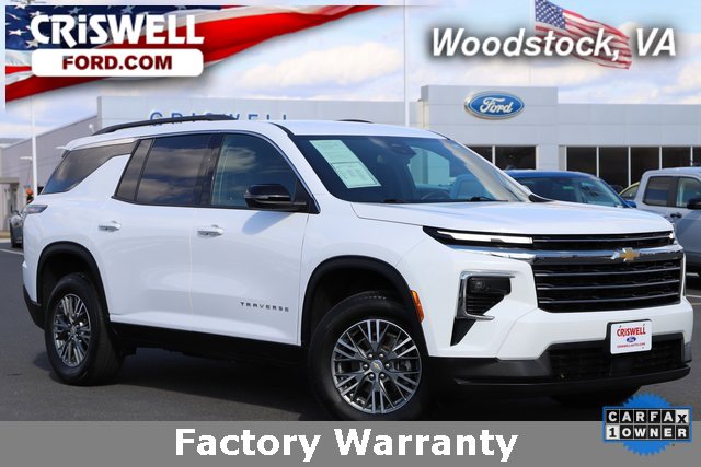 Used 2025 Chevrolet Traverse LT