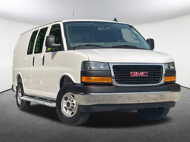 Certified 2025 GMC Savana 2500 w/ Driver Convenience Package RWD image 2