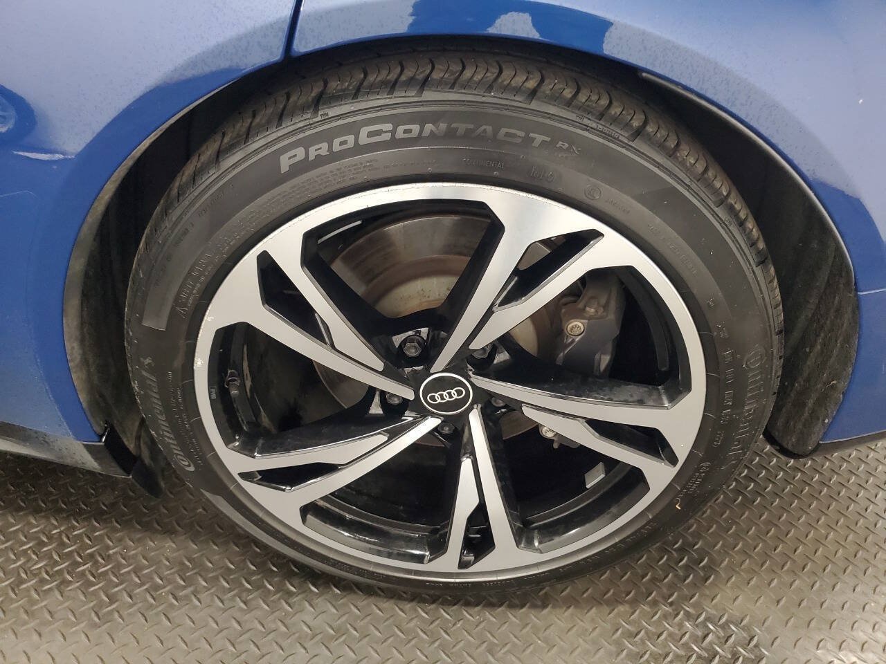 Used 2022 Audi e-tron GT Prestige AWD/4WD image 22
