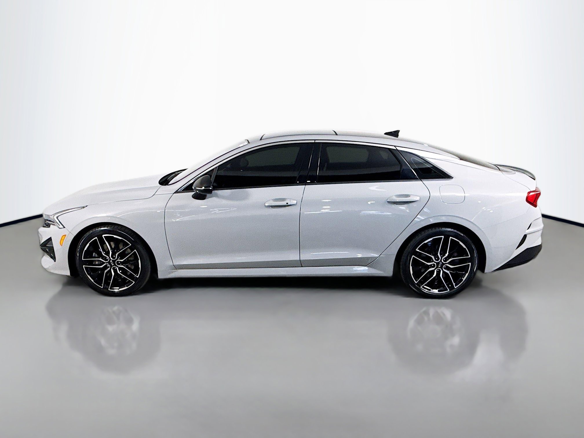 Used 2021 Kia K5 GT w/ Option Group 015 image 6