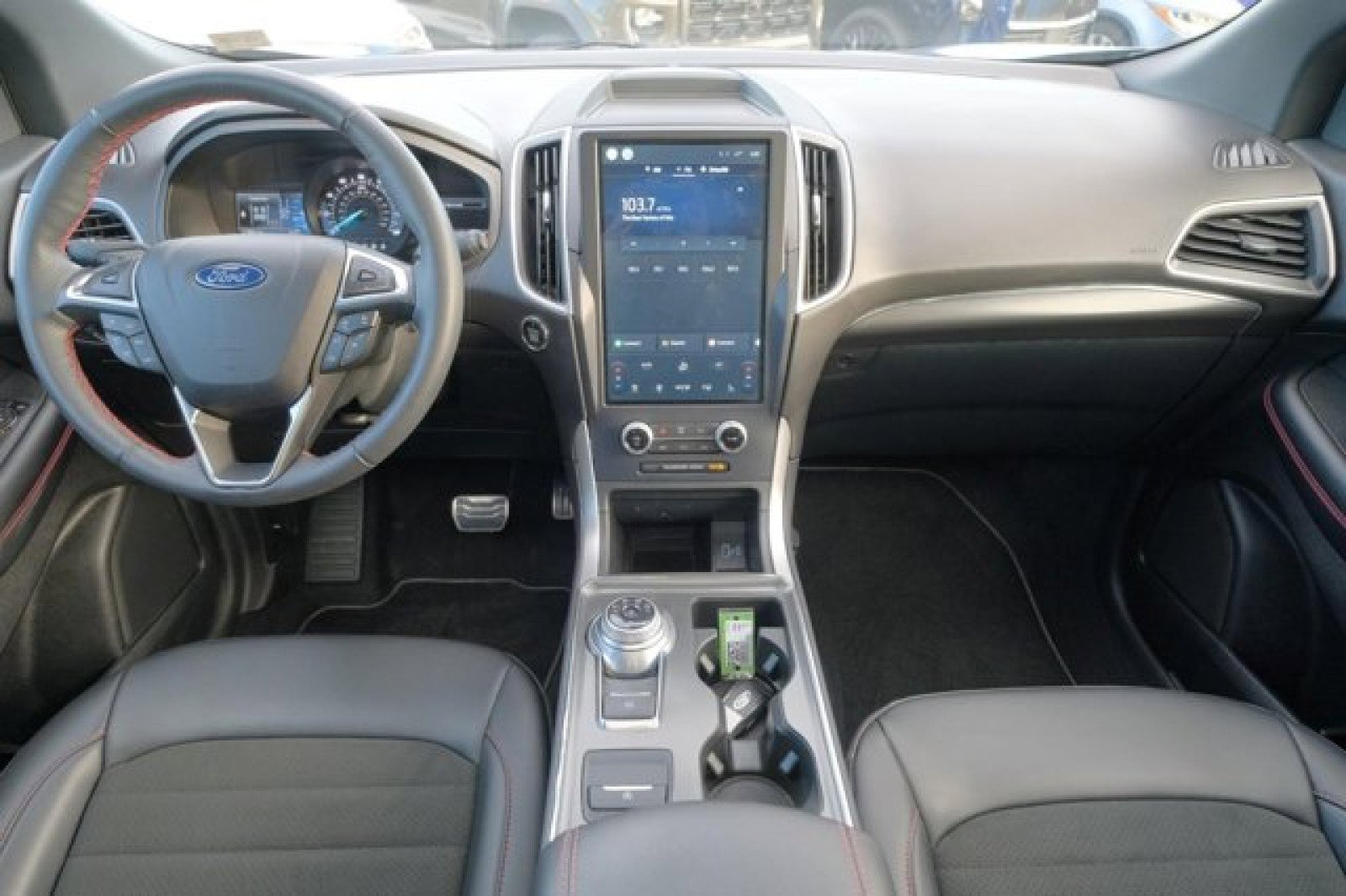 Used 2023 Ford Edge ST-Line w/ Class II Trailer Tow Package AWD/4WD image 18