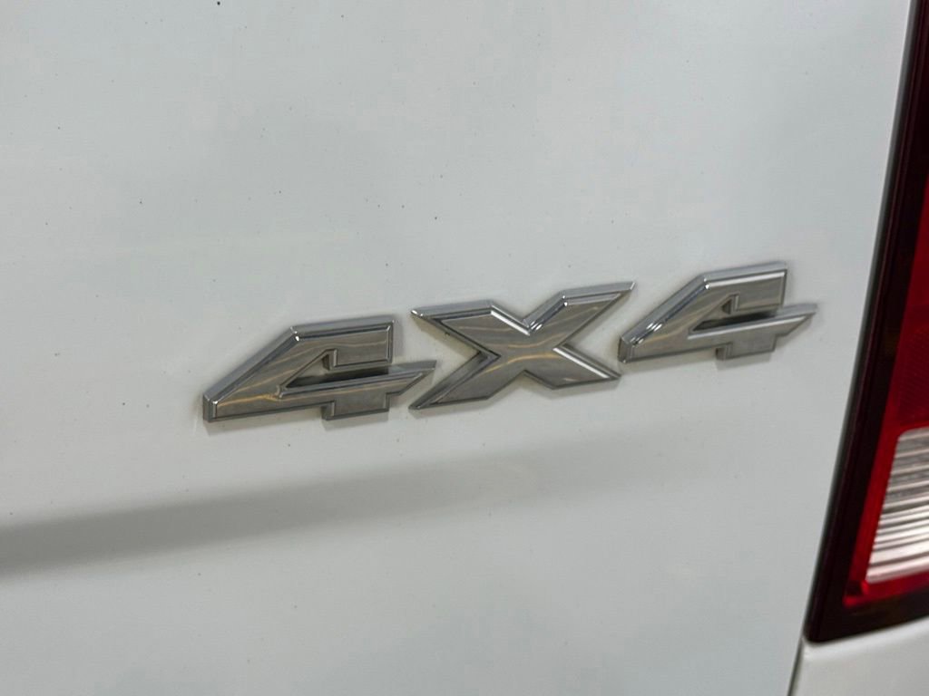 Used 2016 RAM 2500 Tradesman w/ Chrome Appearance Group image 33