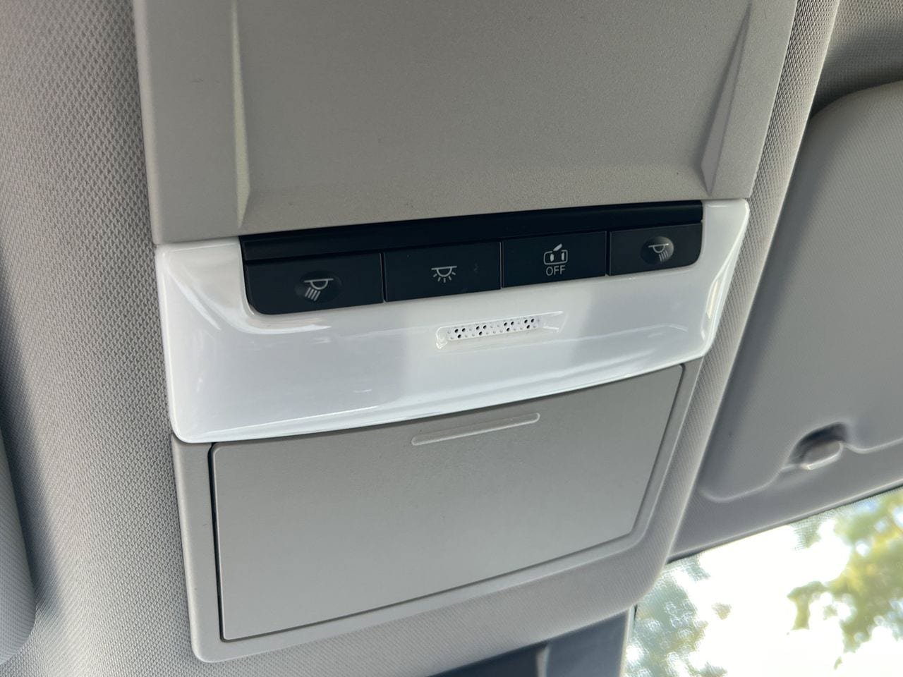Used 2023 Nissan Rogue S FWD image 20