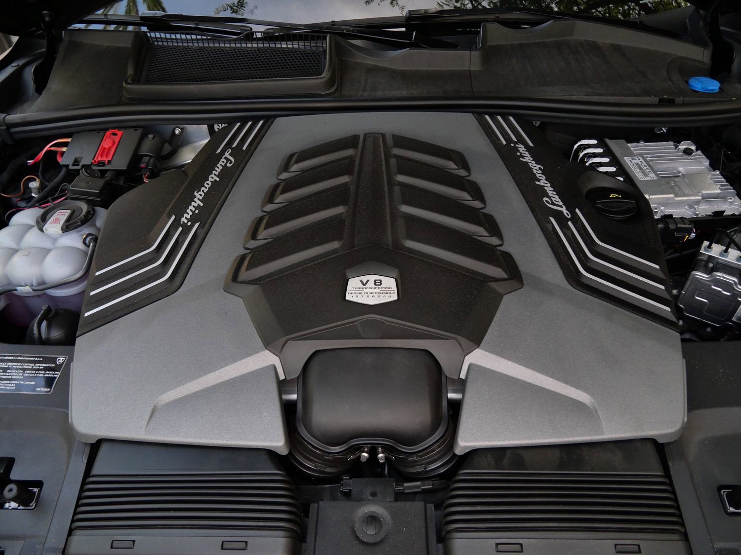 Used 2024 Lamborghini Urus Performante image 37