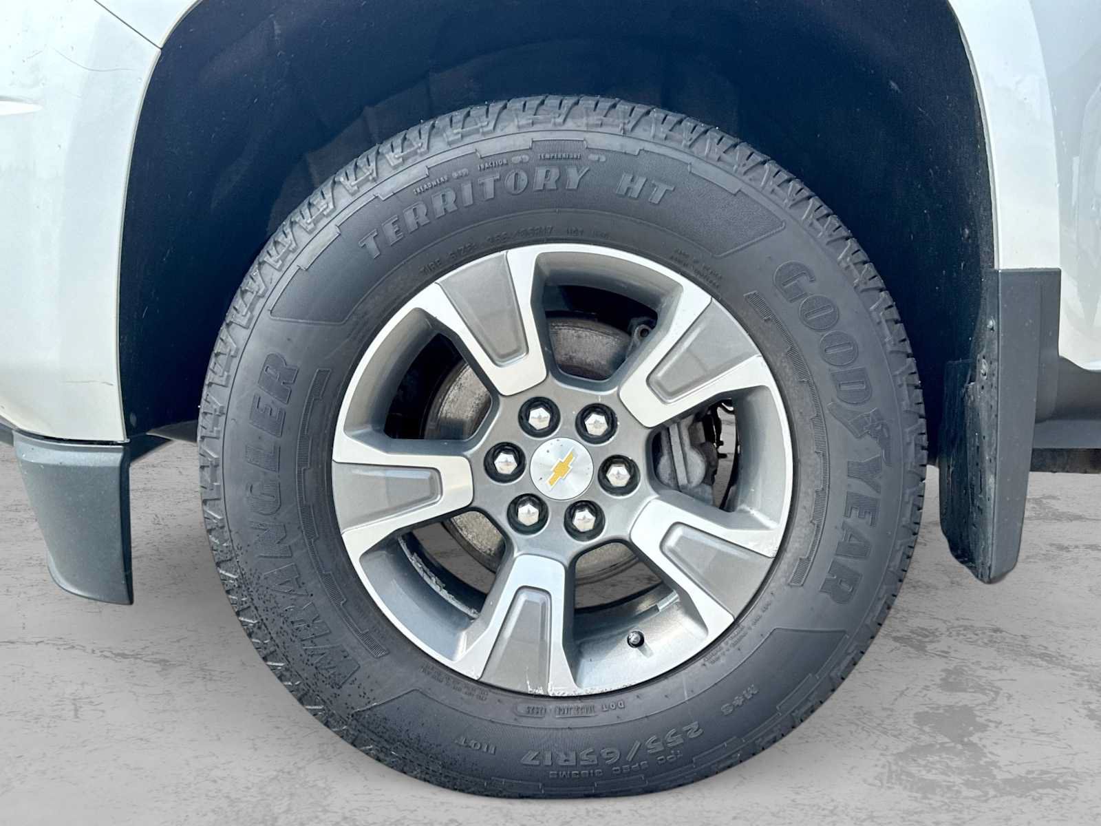 Used 2017 Chevrolet Colorado Z71 AWD/4WD image 13