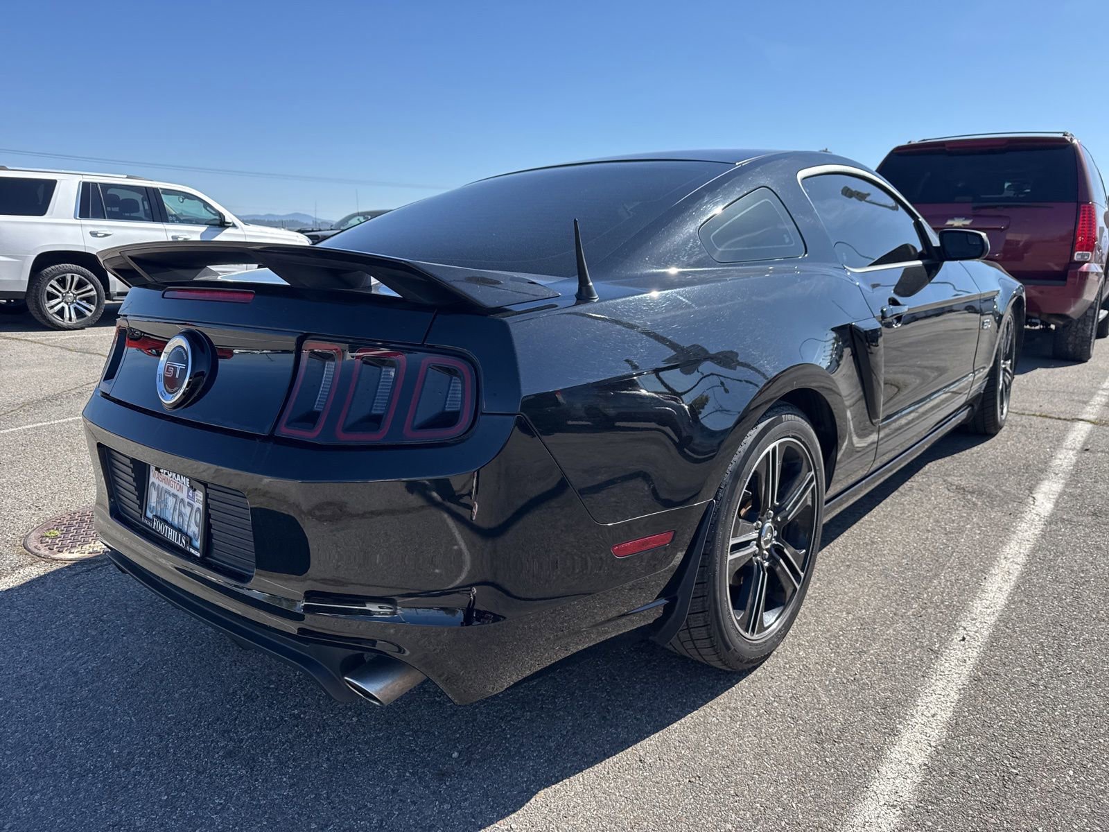 Used 2013 Ford Mustang GT RWD image 6