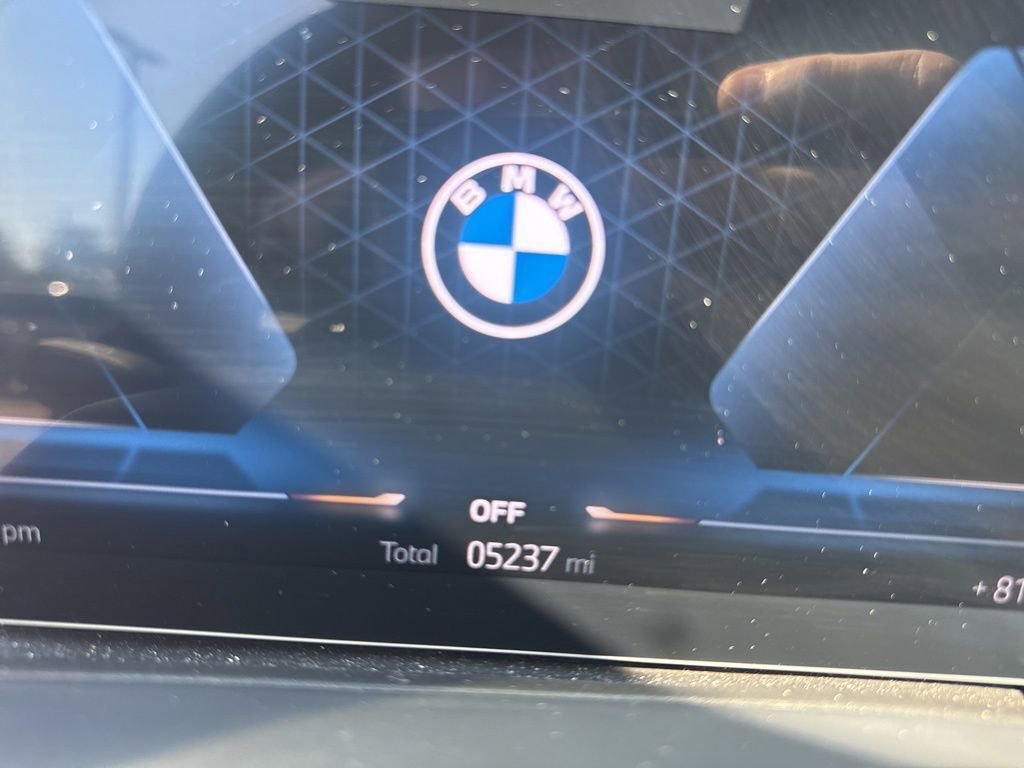 Used 2026 BMW X6 xDrive40i image 1