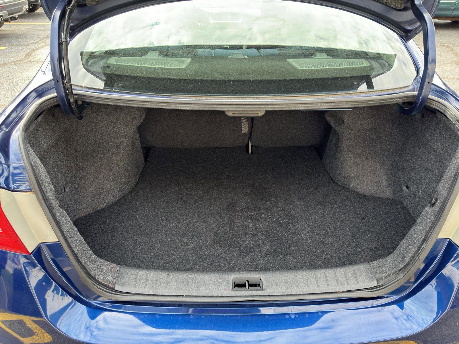 Used 2019 Nissan Sentra SR image 40