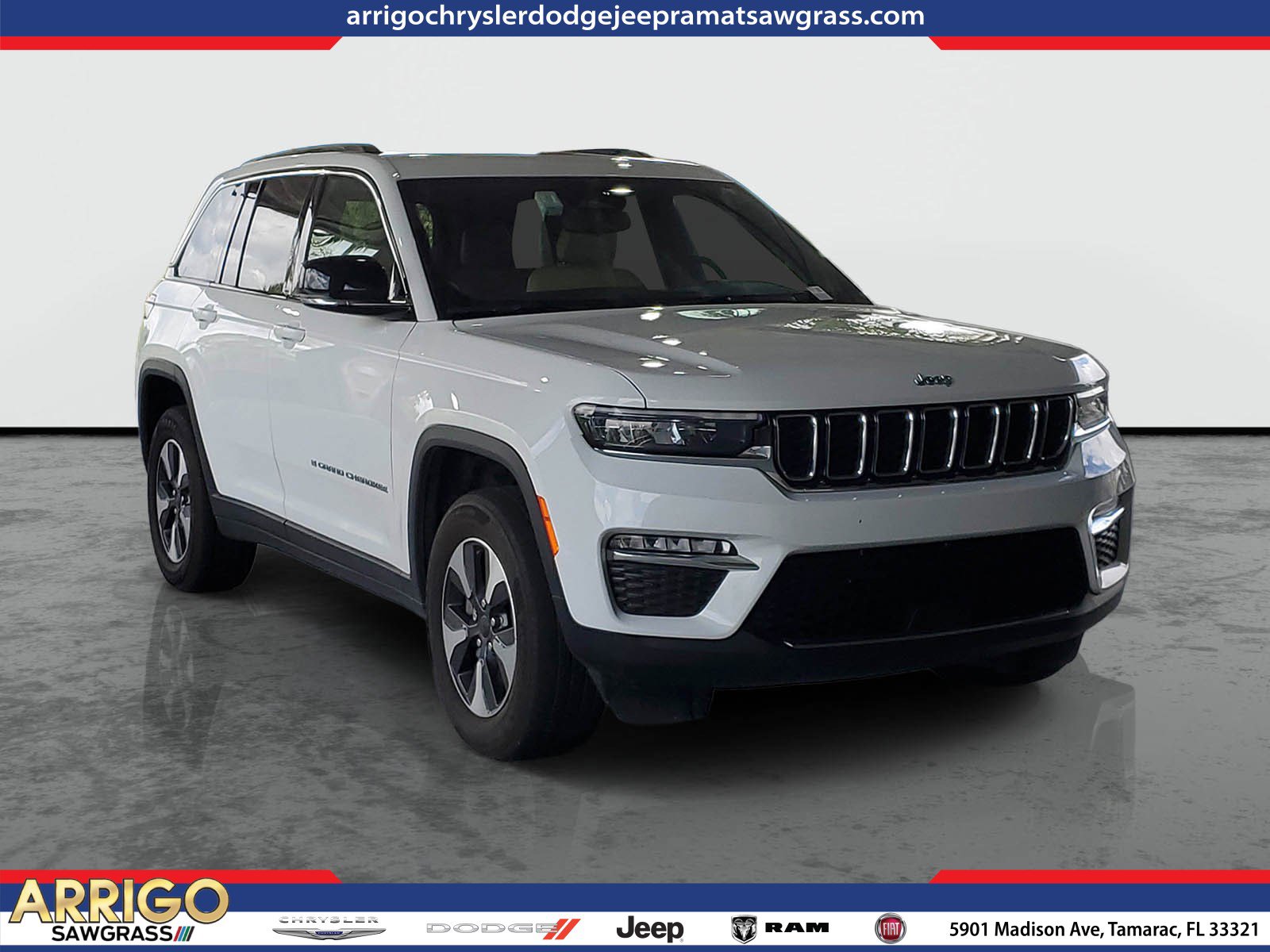 Certified 2024 Jeep Grand Cherokee Limited 4xe AWD/4WD image 1
