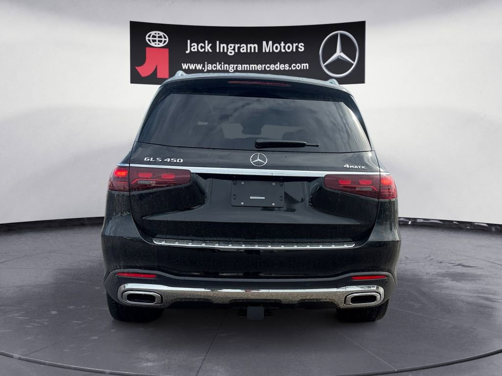 New 2026 Mercedes-Benz GLS 450 4MATIC image 4