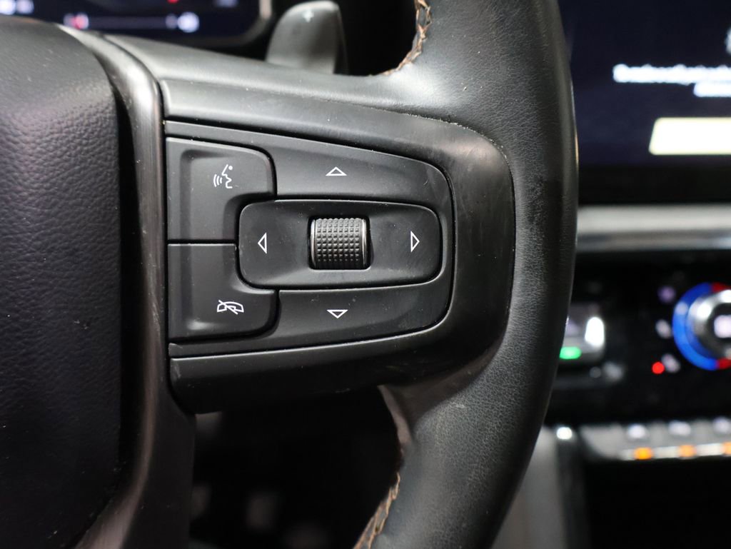 Used 2024 GMC Sierra 1500 AT4 w/ Technology Package image 40