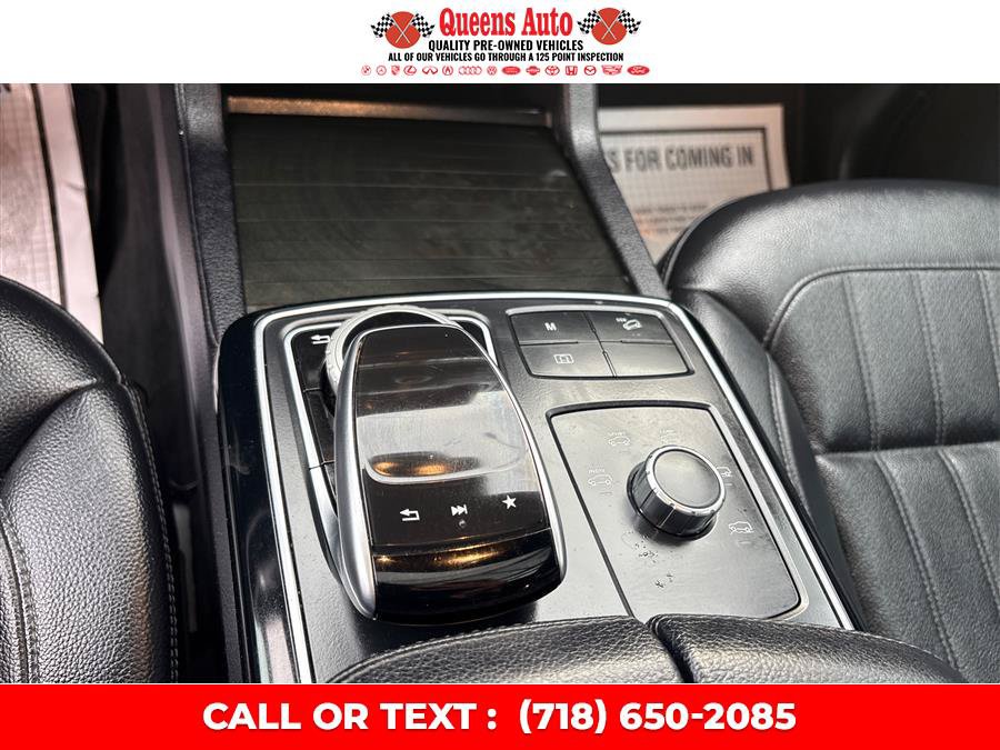 Used 2019 Mercedes-Benz GLE 400 4MATIC image 17