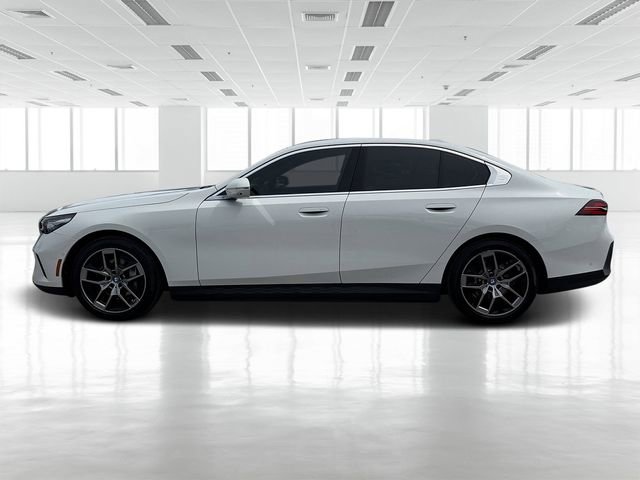 Certified 2024 BMW i5 eDrive40i w/ Premium Package image 6