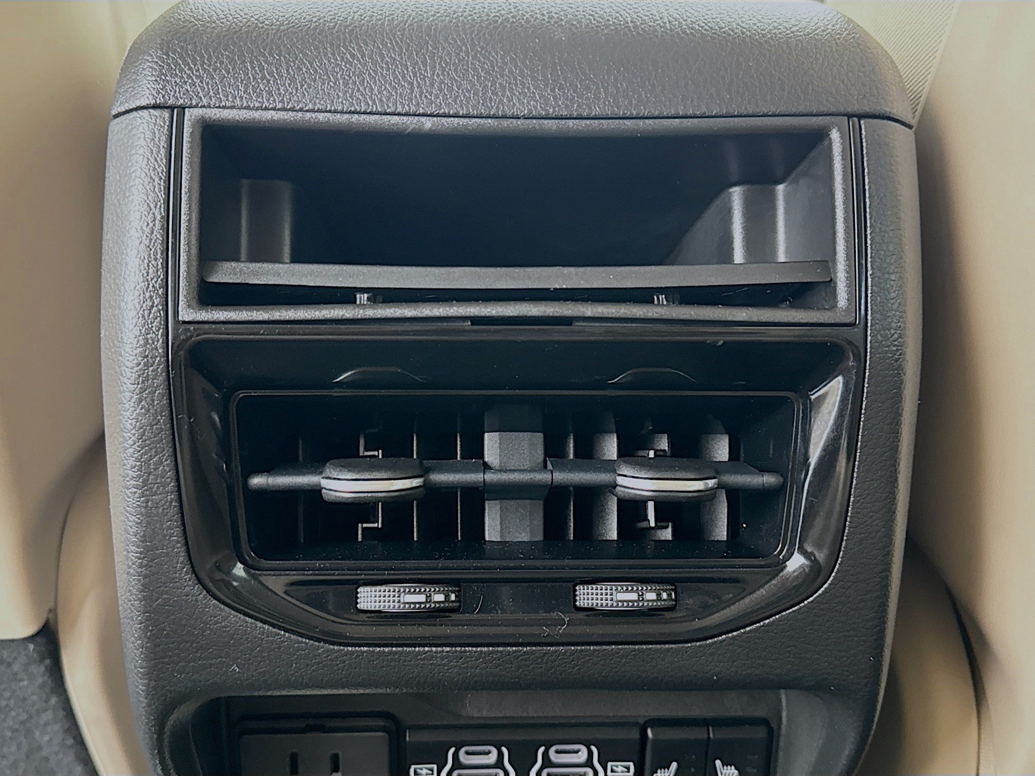 Used 2022 Jeep Grand Cherokee Limited RWD image 17