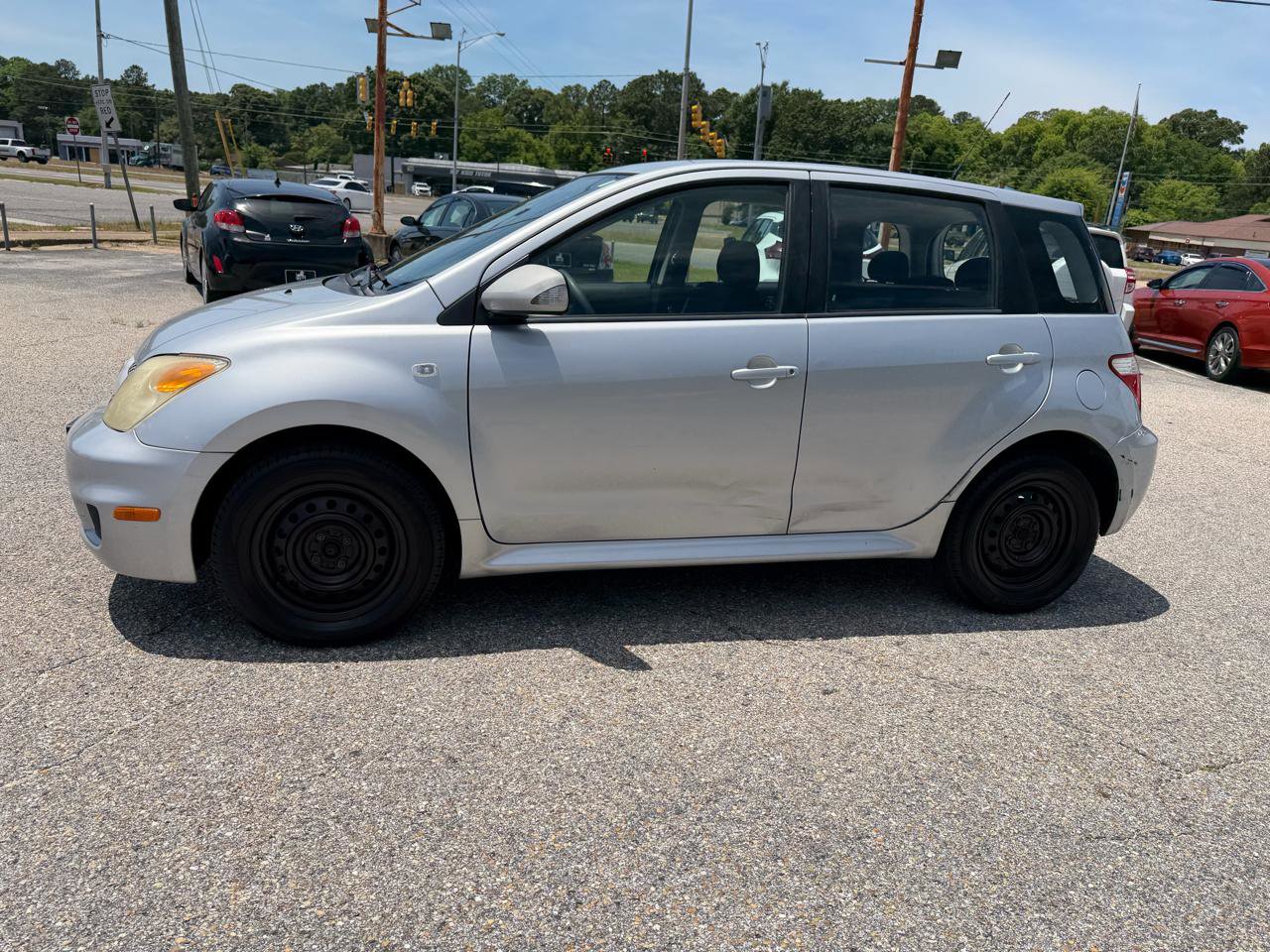 Used 2006 Scion xA FWD image 16