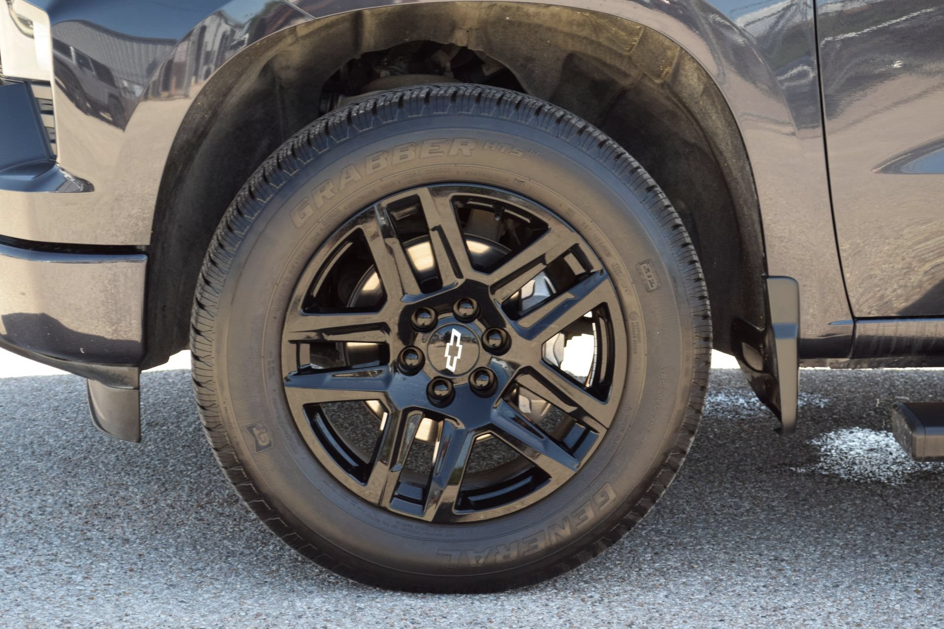 Used 2023 Chevrolet Silverado 1500 Custom RWD image 24