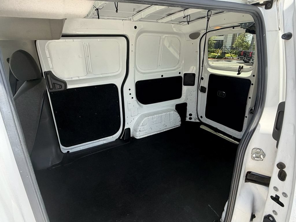 Used 2017 Nissan NV200 SV w/ Technology Package FWD image 15