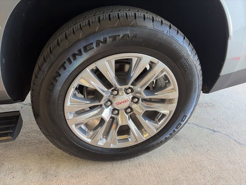 Used 2023 GMC Yukon XL Denali image 22