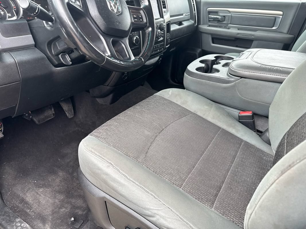 Used 2018 RAM 2500 Big Horn AWD/4WD image 32