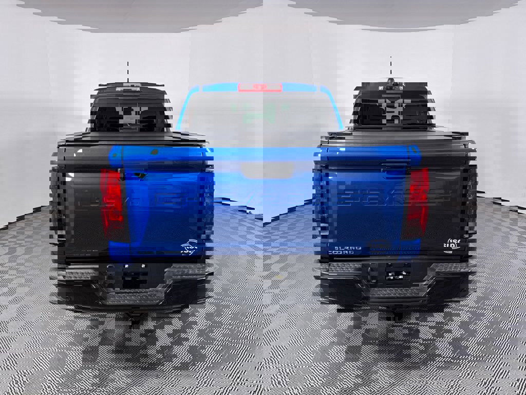 Used 2023 Chevrolet Colorado Trail Boss w/ Technology Package image 7