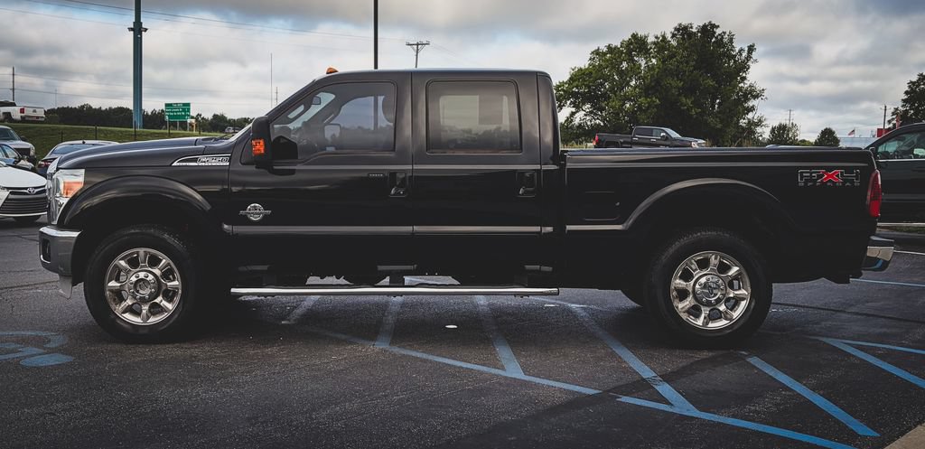 Used 2011 Ford F250 Lariat w/ Lariat Ultimate Pkg AWD/4WD image 23