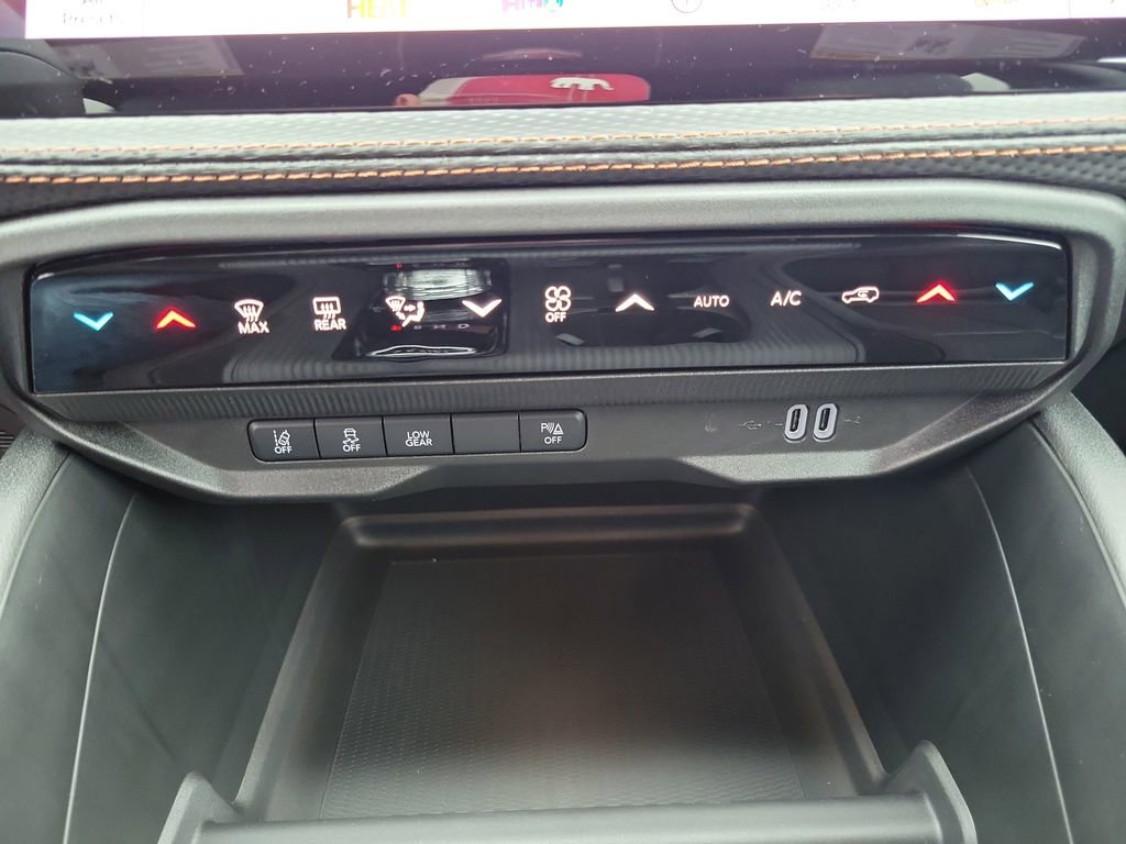 New 2026 Jeep Cherokee Limited image 34