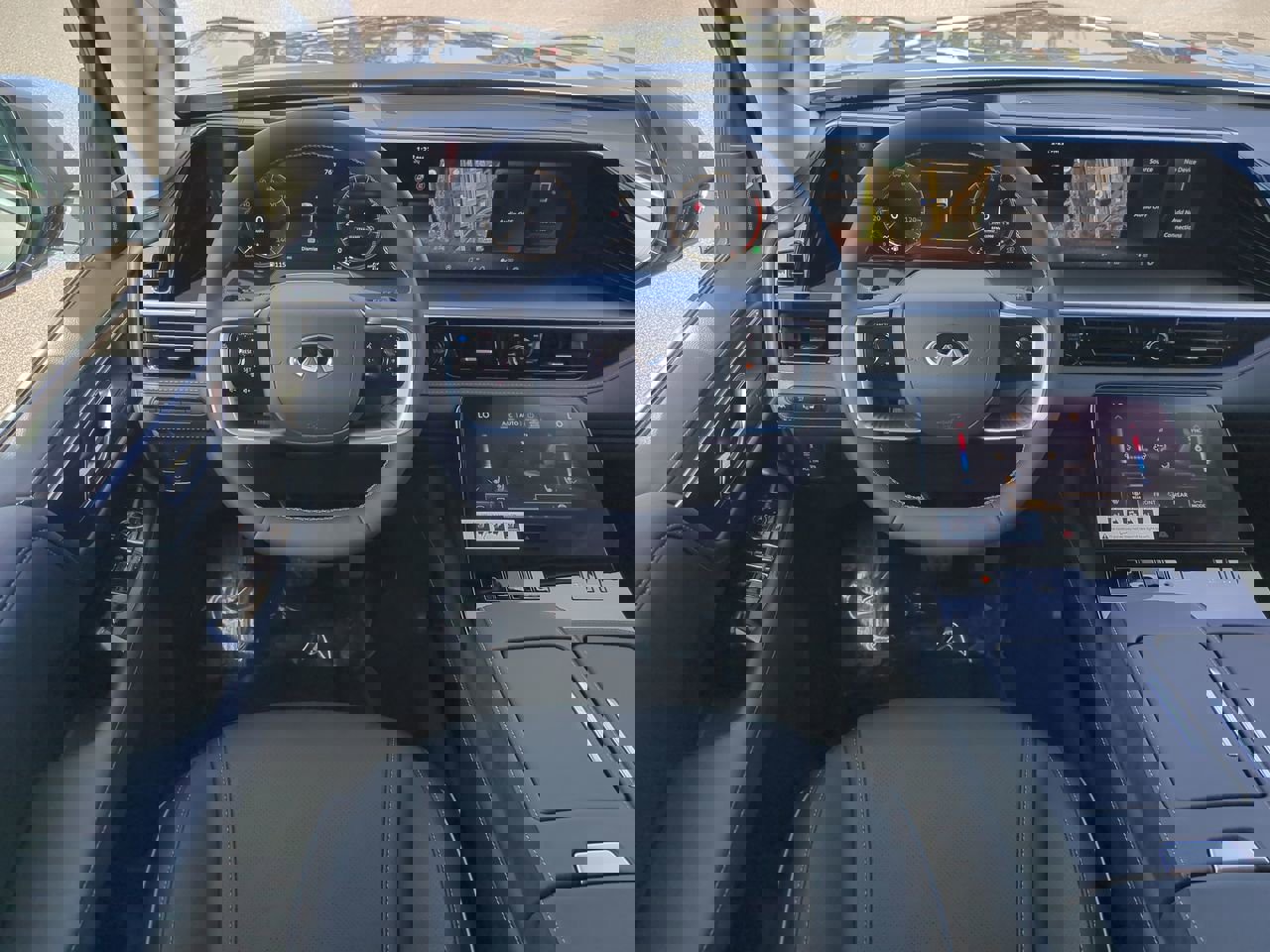 New 2026 INFINITI QX80 Luxe w/ Cargo Package image 18