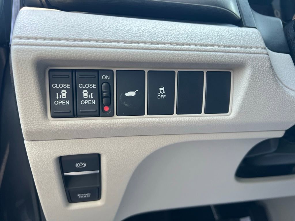 Used 2025 Honda Odyssey EX-L image 24