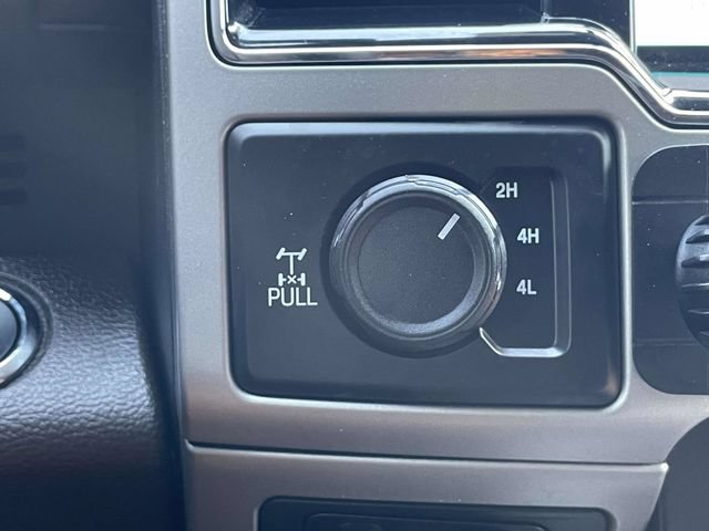 Certified 2022 Ford F250 King Ranch w/ King Ranch Ultimate Package AWD/4WD image 23