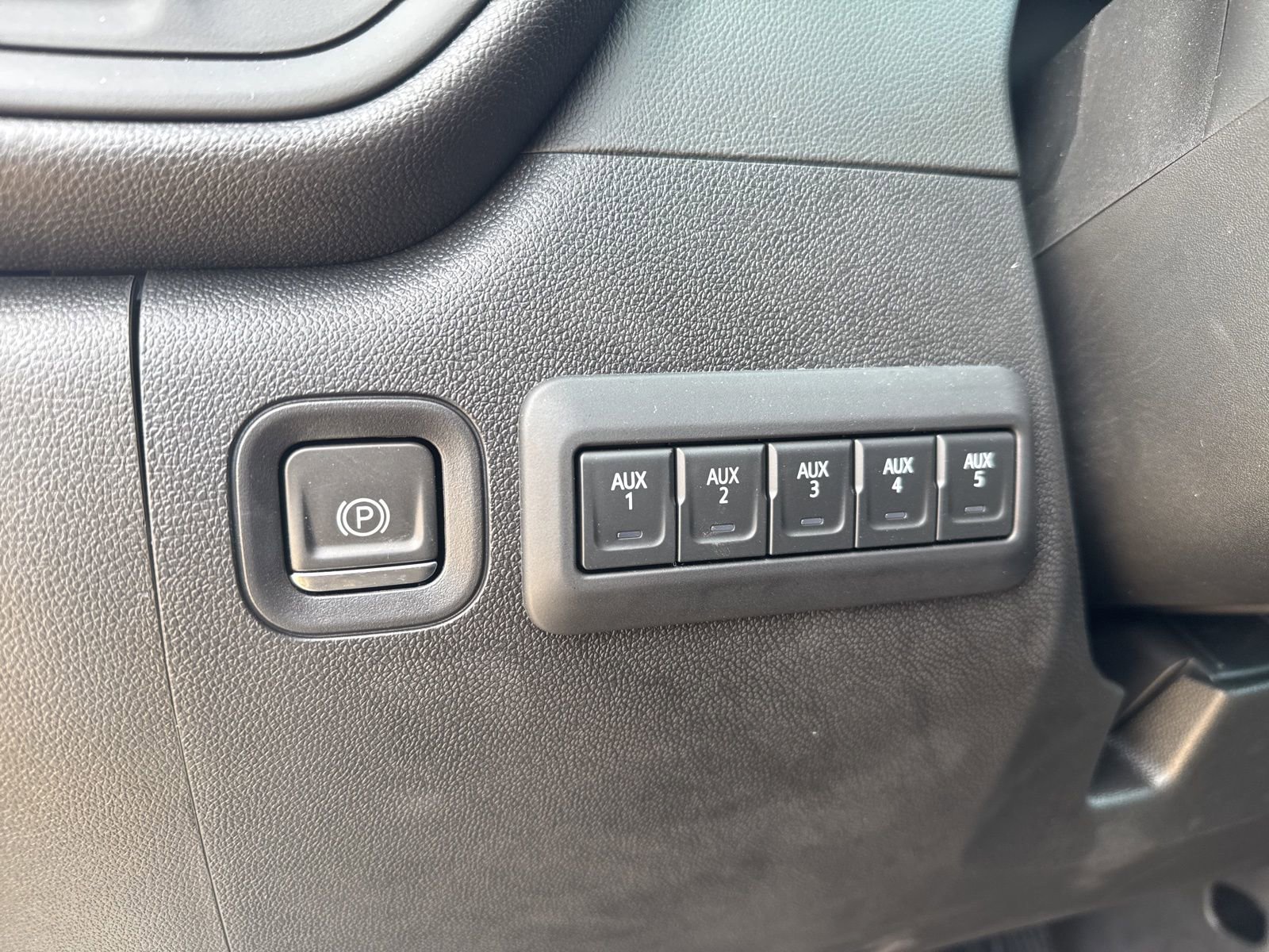 New 2024 Chevrolet Silverado 3500 W/T w/ WT Convenience Package image 18