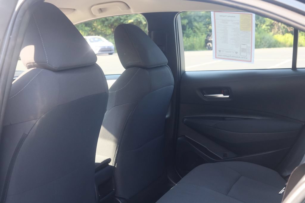 Used 2020 Toyota Corolla LE FWD image 26