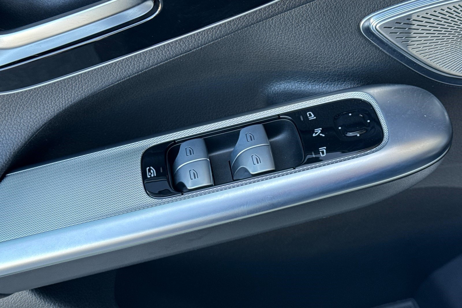 Certified 2023 Mercedes-Benz EQE 350+ 4MATIC SUV image 13