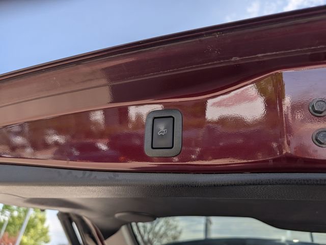 Used 2018 Toyota Highlander Limited Platinum image 31