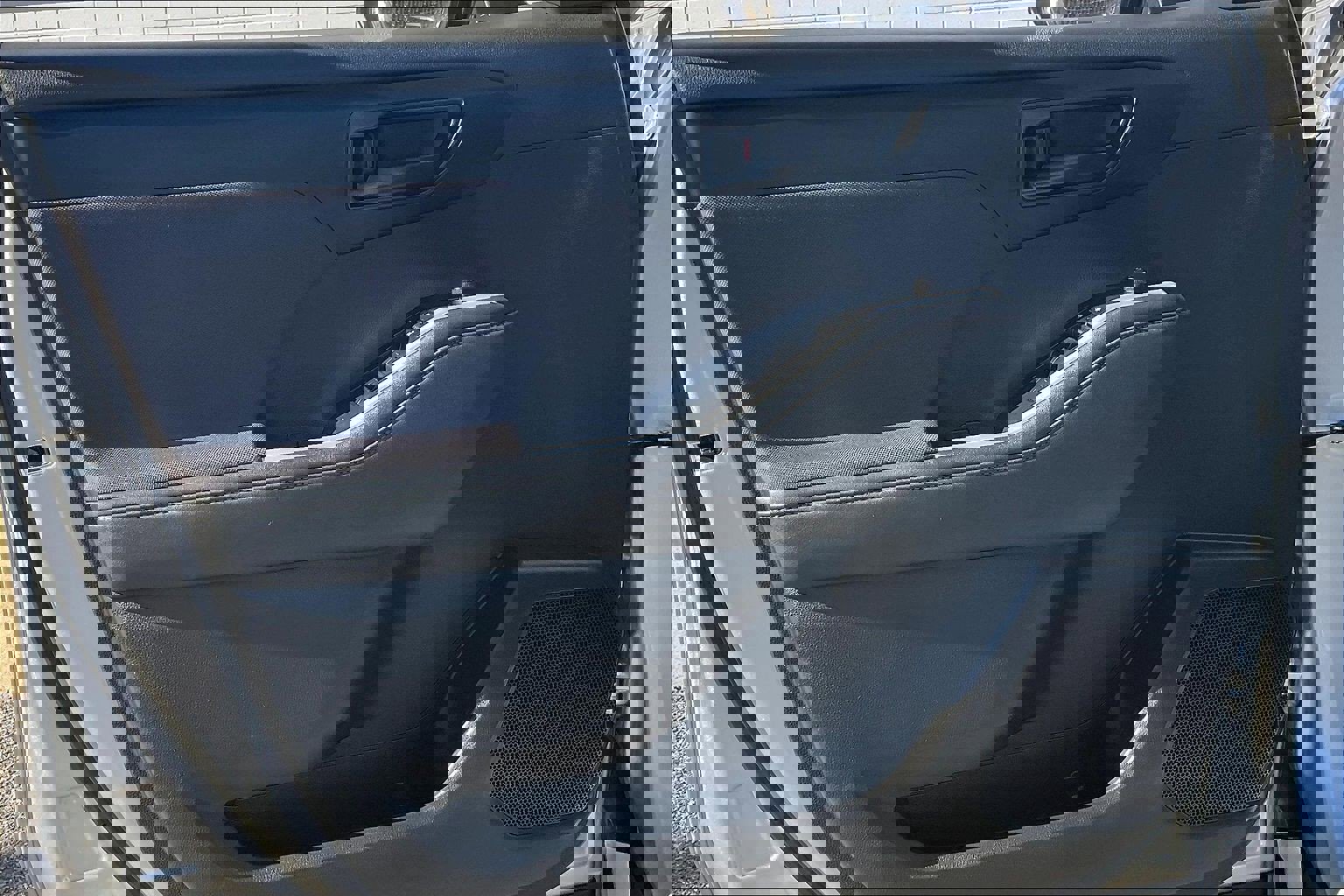 Used 2024 Toyota Highlander LE image 27