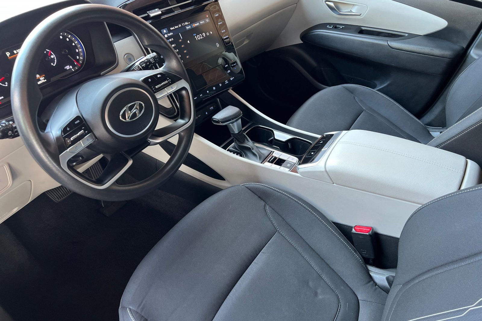 Used 2024 Hyundai Tucson SEL image 11