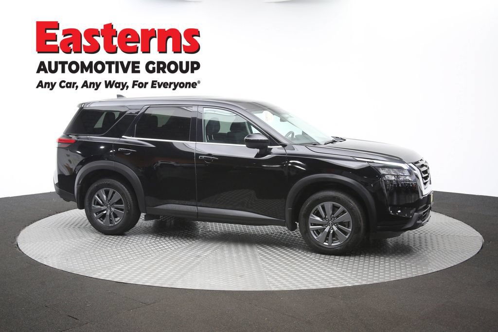 Used 2024 Nissan Pathfinder S AWD/4WD image 47