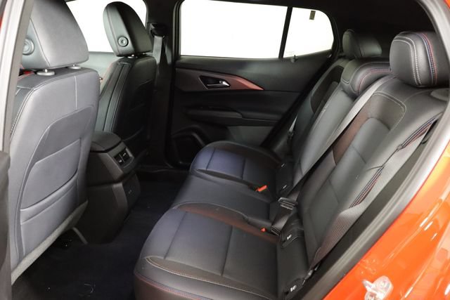 Used 2025 Chevrolet Equinox EV RS FWD image 16